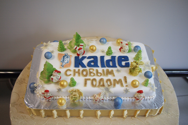 Корпоративный торт 9032